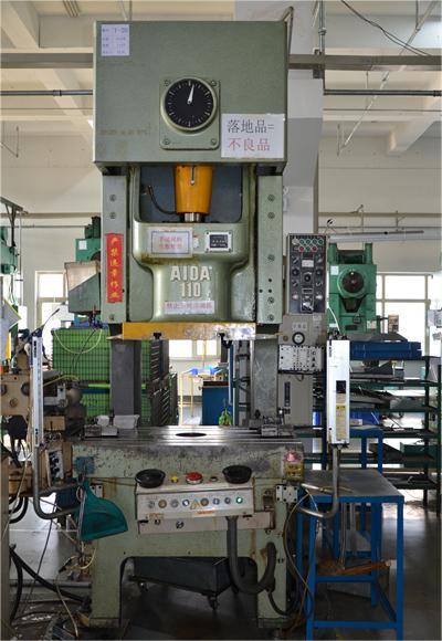 4、110T單點順送沖壓機1.JPG
