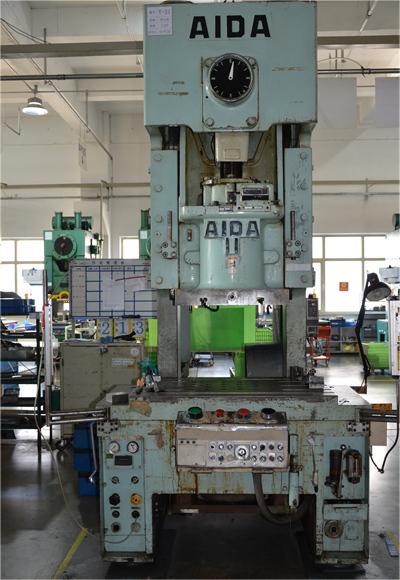 5、110T單點順送沖壓機2.JPG